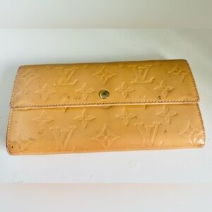 Louis Vuitton Wallet